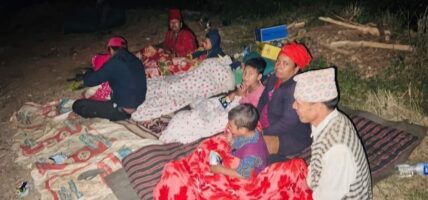 राहत वितरणमा अलमल हुँदा भूकम्पपीडित झन् पीडामा
