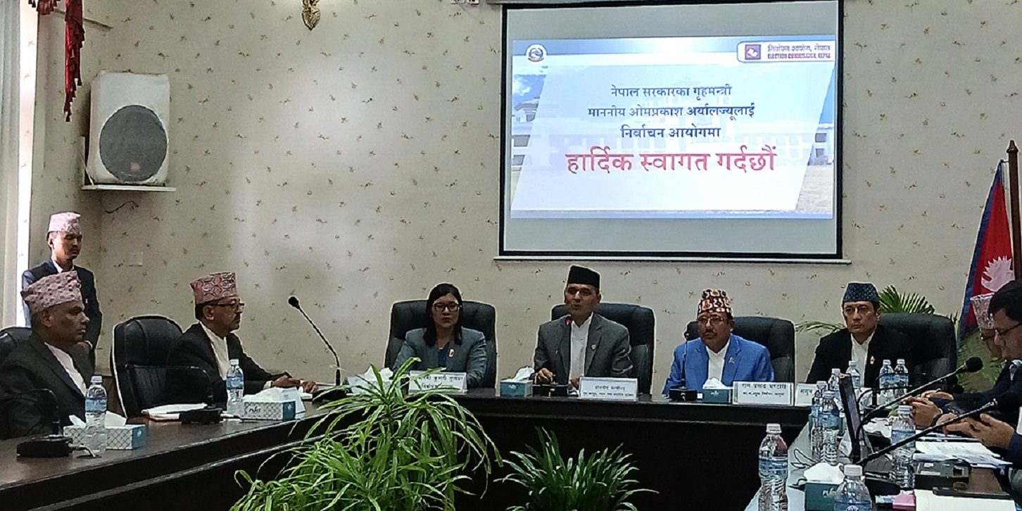 फागुनमा हुने निर्वाचनमा विदेशमा रहेका नेपालीले समेत भोट हाल्न मिल्ने व्यवस्था गर्दै सरकार