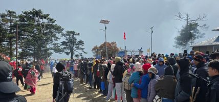 पाथिभरामा भक्तजनको कीर्तिमानी भीड, व्यवस्थापनमा सुधार आवश्यक
