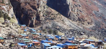 बुद्ध धर्मावलम्बी मात्रै बस्ने मुगुको सुन्दर मुगु गाँउ (फोटोफिचर)