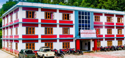 लिच्छवीहरुले राज्यसत्ता लिएपछि उपत्यकाबाट पूर्वतिर लागेको प्राचिन इतिहास भएको पाँचथरको याङबरक