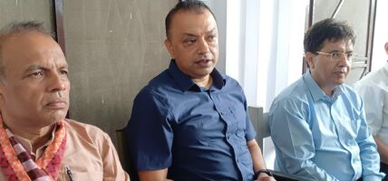 कांग्रेसभित्र अनुशासन तोड्नेलाई जिम्मेवारीबाट हटाइने सभापति थापाको चेतावनी