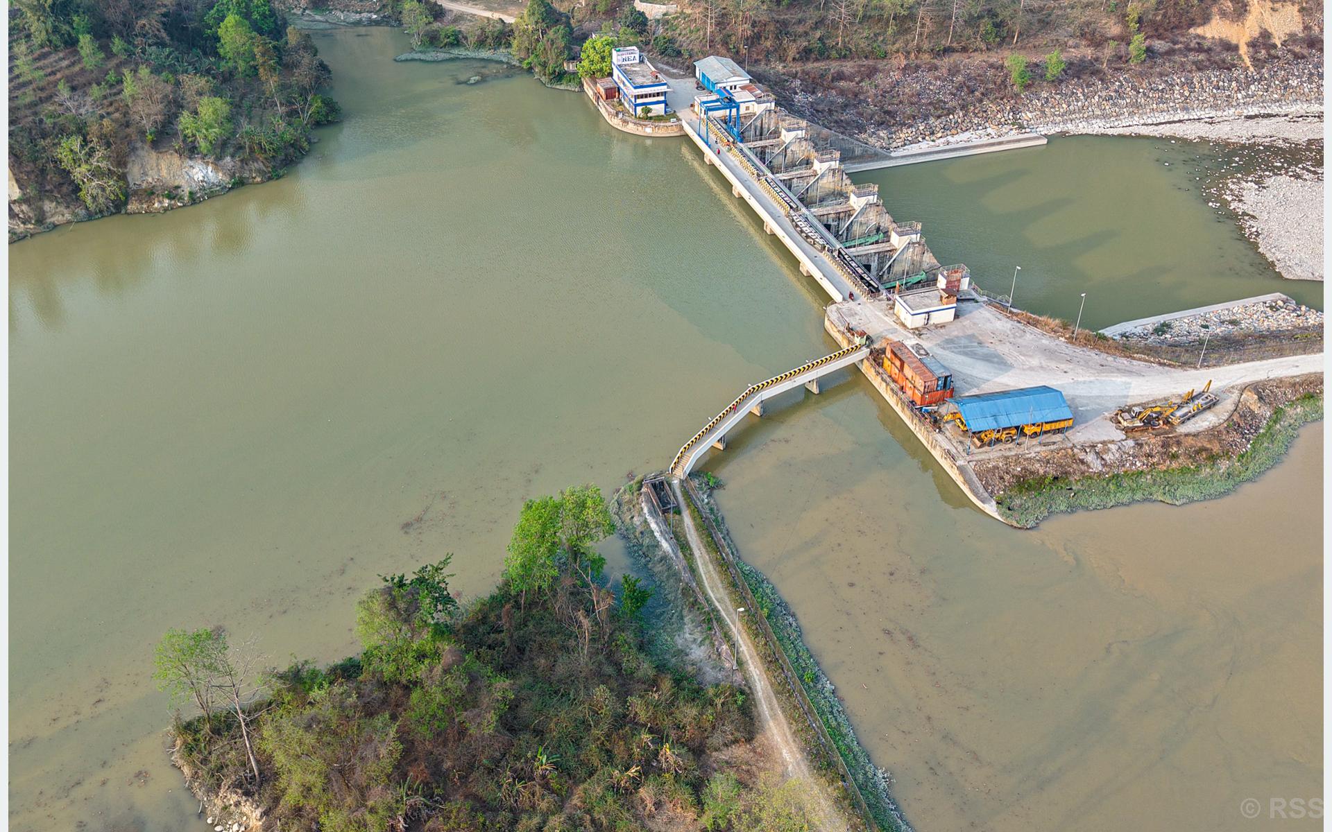 आगामी आवमा विद्युत् उत्पादन क्षमता ५,३३५ मेगावाट पुर्याउने सरकारको लक्ष्य, एक वर्षमै थप १,०४० मेगावाट विद्युत् राष्ट्रिय प्रणालीमा जोडिने आगामी आवमा विद्युत् उत्पादन क्षमता ५,३३५ मेगावाट पुर्याउने सरकारको लक्ष्य, एक वर्षमै थप १,०४० मेगावाट विद्युत् राष्ट्रिय प्रणालीमा जोडिने